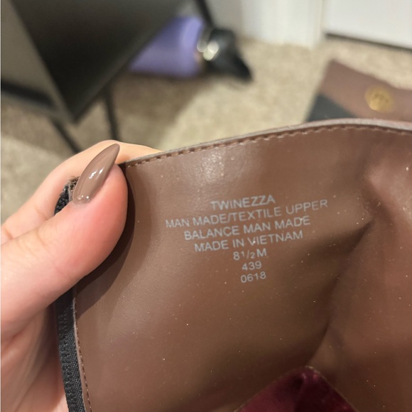 Black and brown Tommy Hilfiger boots - Picture 2 of 2